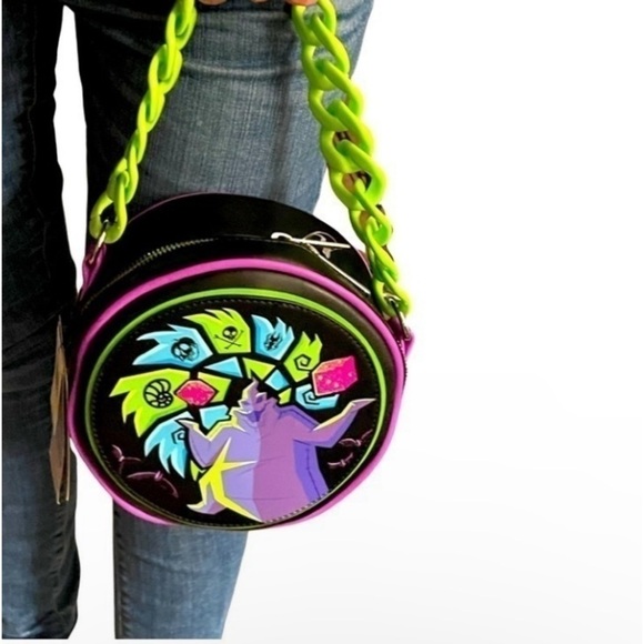 Loungefly Halloween Glow in the Dark Oogie Boogie Convertible Crossbody HandBag. - Picture 10 of 16